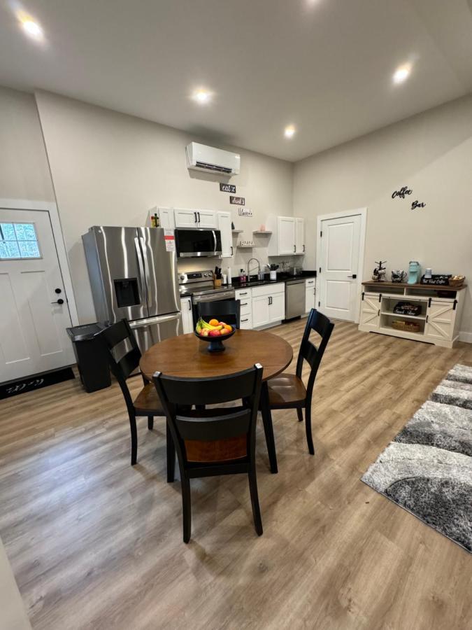 The Royal Retreat Apartment Chichester Екстериор снимка