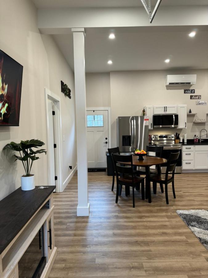 The Royal Retreat Apartment Chichester Екстериор снимка
