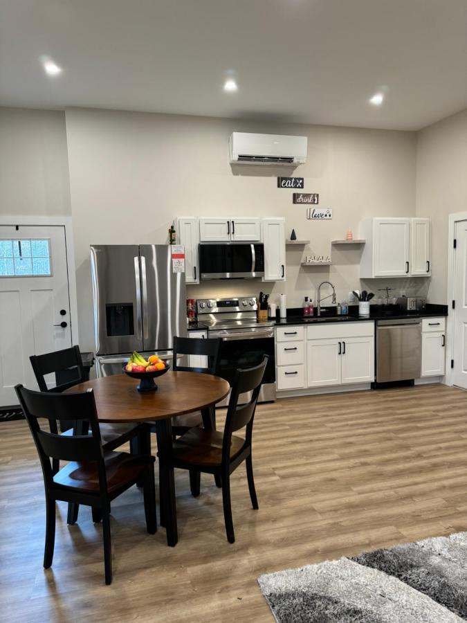 The Royal Retreat Apartment Chichester Екстериор снимка