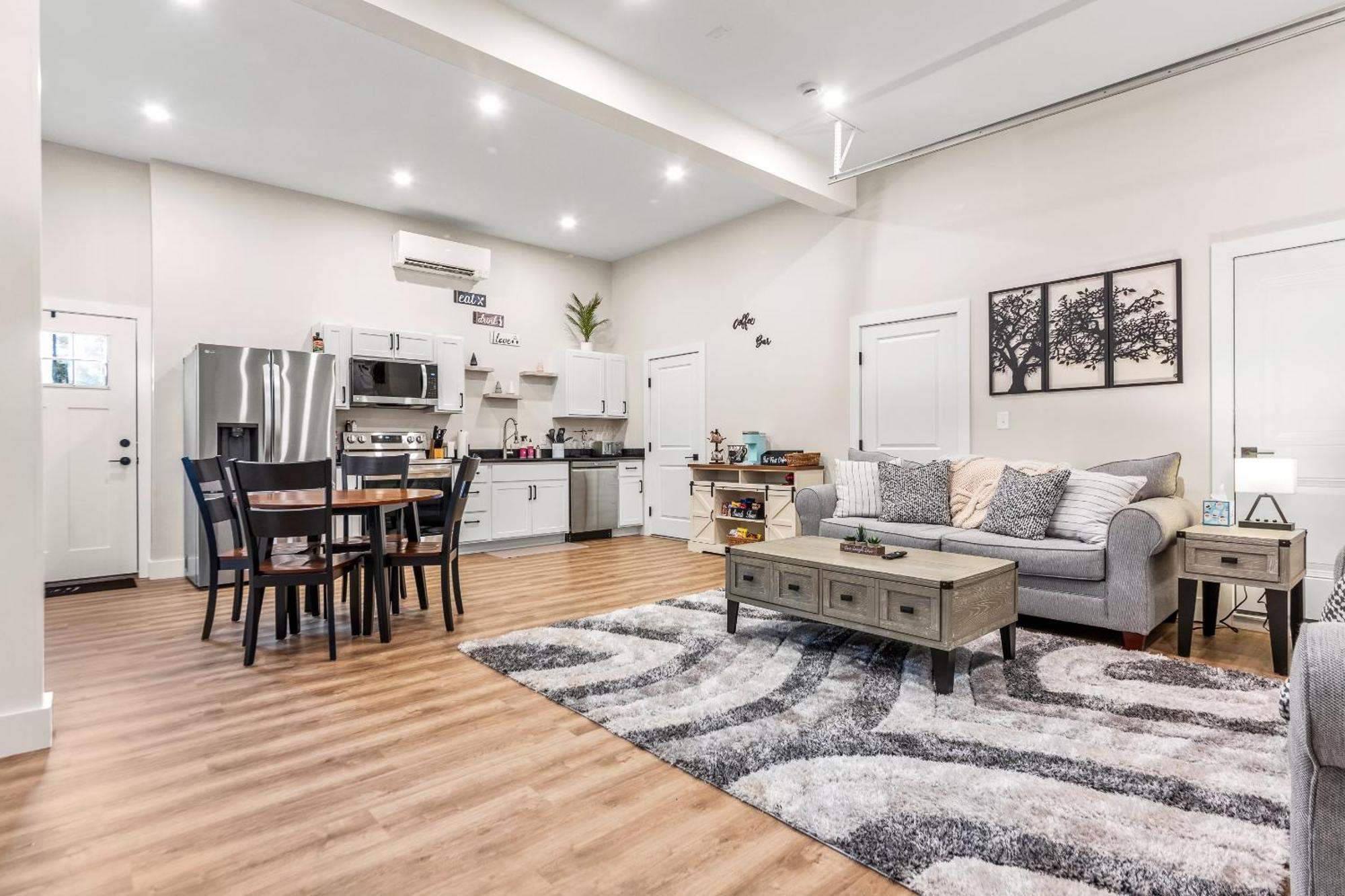 The Royal Retreat Apartment Chichester Екстериор снимка